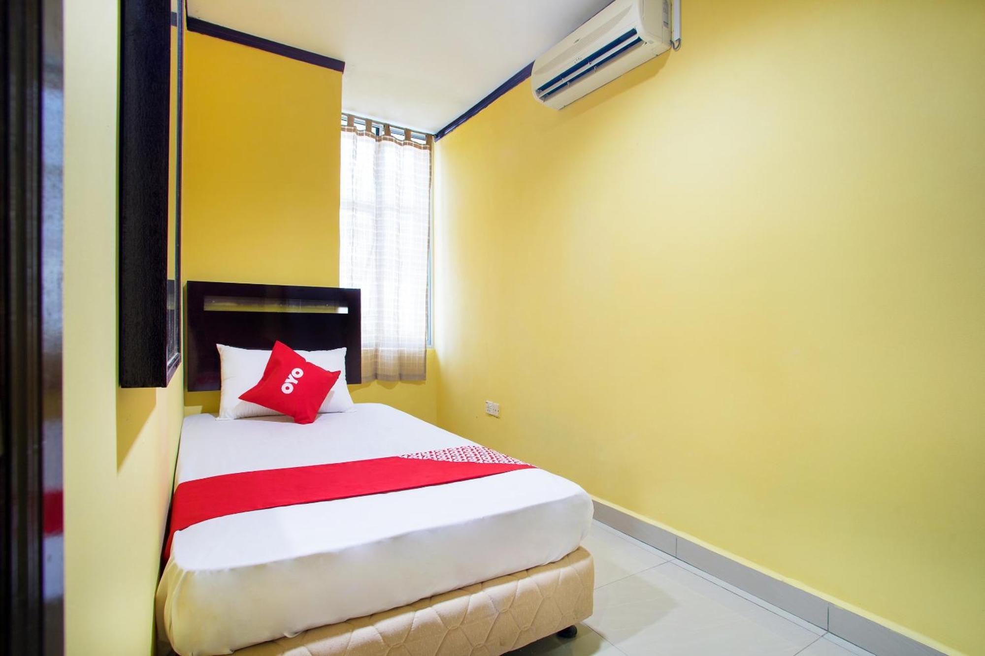 Super Oyo 1219 Hotel Bbk Klang Exterior photo