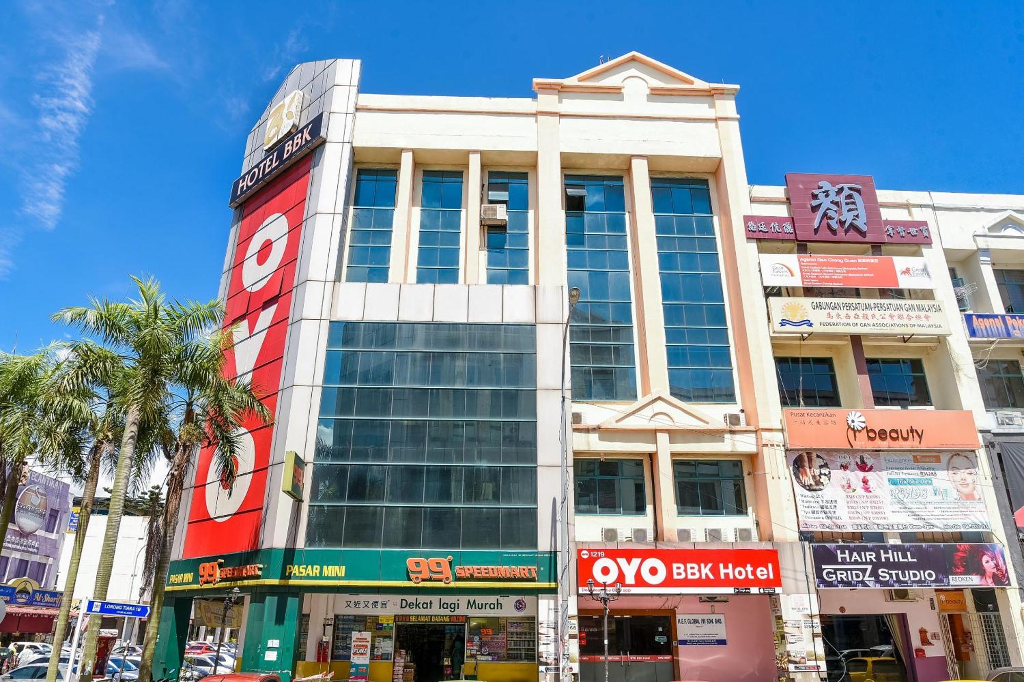 Super Oyo 1219 Hotel Bbk Klang Exterior photo