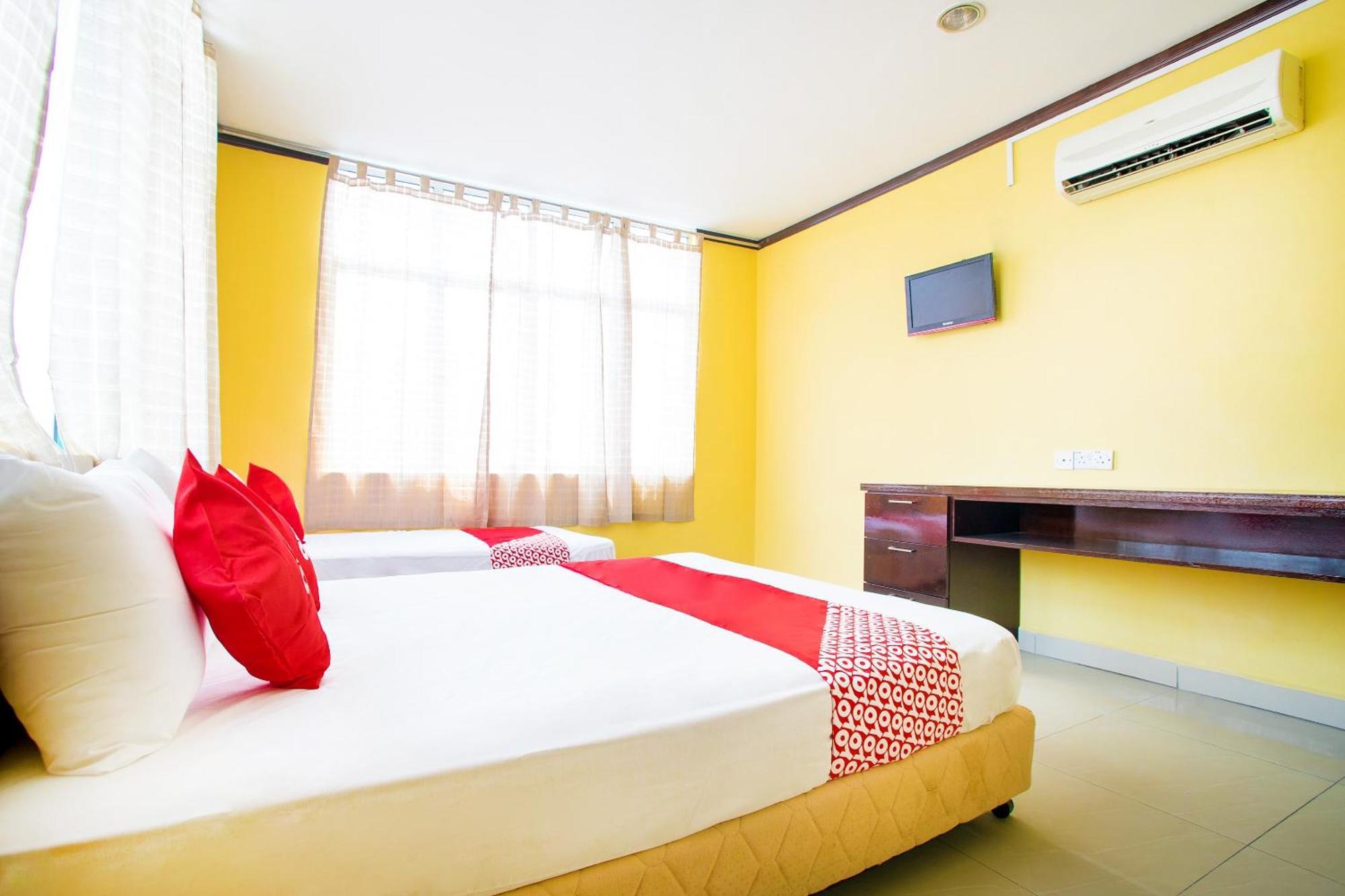 Super Oyo 1219 Hotel Bbk Klang Exterior photo
